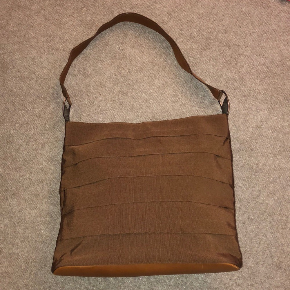 Salvatore Ferragamo Handbag - Picture 3 of 8